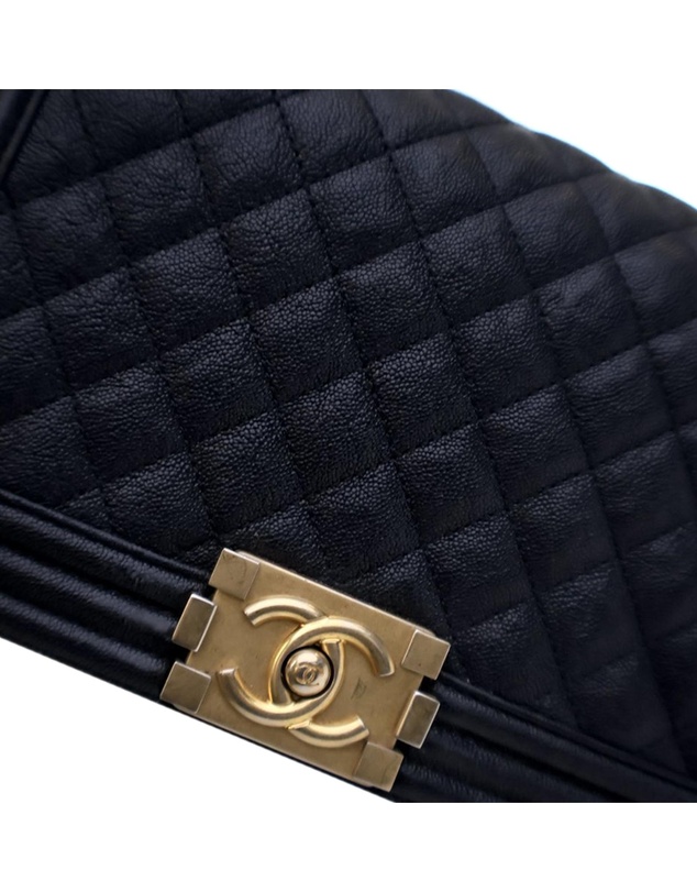 Pre-Loved by Azura Reborn - Pre-Loved Old Medium Quilted Caviar Boy Flap
