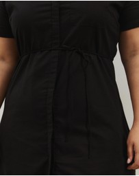 Atmos&Here Curvy - Cara Tie Waist Mini Shirt Dress