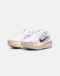 Nike - Winflo 12 - Women's