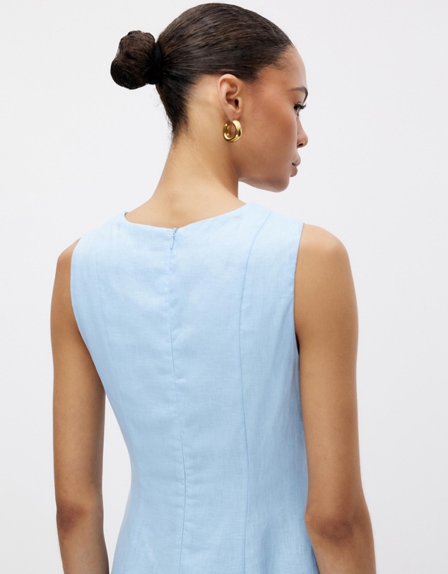 Revibe - Repaired Minima Esenciales Reyna Gathered Linen Midi Dress - AU 10