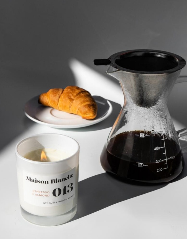 Maison Blanche - 013 Espresso & Almond - Large Candle