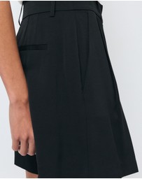 AERE - Leni Tailored Shorts