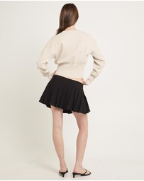 Alice In The Eve - Addison Pleated Mini Skirt
