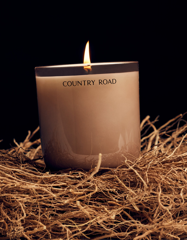 Country Road - Australian Made Vetiver & Thyme Candle 240g