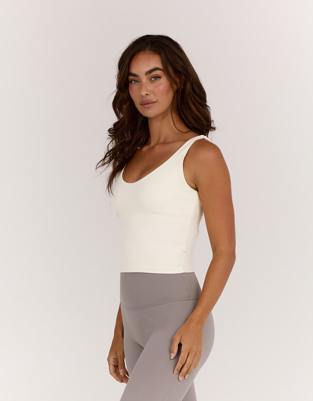 Muscle Republic - Aire V-Neck Top