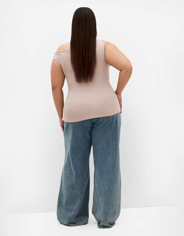 City Chic - Plus size Ella Off Shoulder Top - taupe