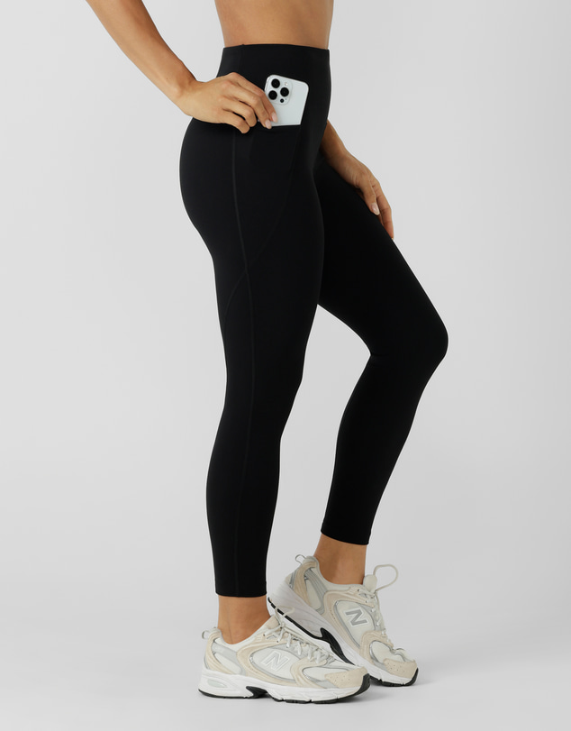Lorna Jane - Amy No Chafe 2 Pocket Ankle Biter Leggings