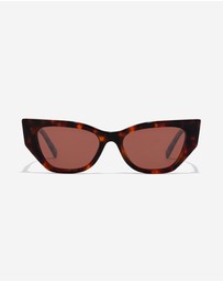 Hawkers Co - HAWKERS - Carey Rosewood MANHATTAN Sunglasses for Men and Women UV400