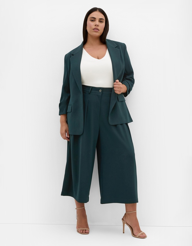 City Chic - Plus size Abbie Crop Pant - deep emerald