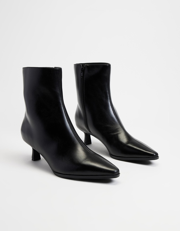 Atmos&Here - Lennox Leather Ankle Boots