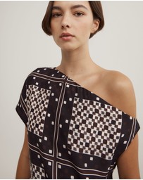 Witchery - Tipped Shoulder Top