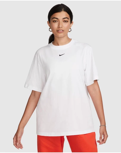 Nike - Sportswear Woman's Essential T-Shirt