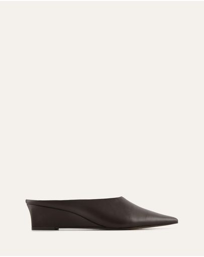 CHOCOLATE LEATHER