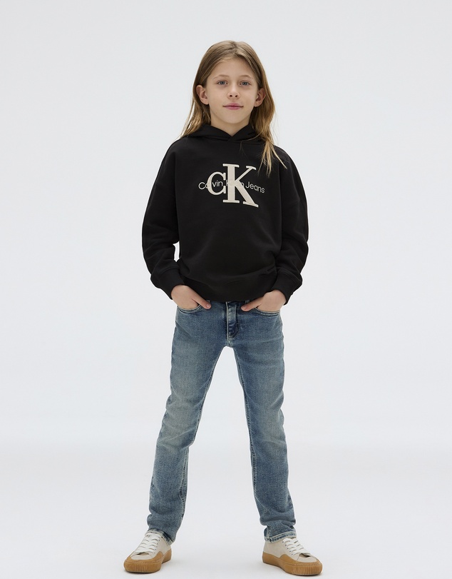 Calvin Klein Jeans - Mid Rise Slim Jeans