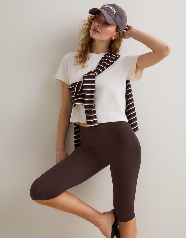 TALA - Dayflex High Waist Capri Leggings
