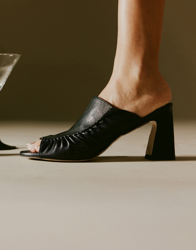 Sempre Di - Zephy Mules