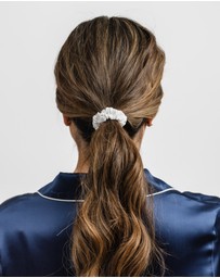 SILK MAGNOLIA - Pure Silk Scrunchie
