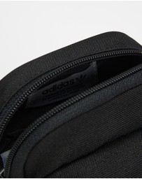 adidas Originals - Adicolor Classic Festival Bag