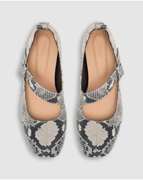 Oxford - Florentine Cross Strap Ballet
