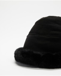 Mossée - Nina Fluffy Winter Fleece Bucket Hat