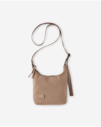 Cotton On Body Active - Trail Crossbody Bag