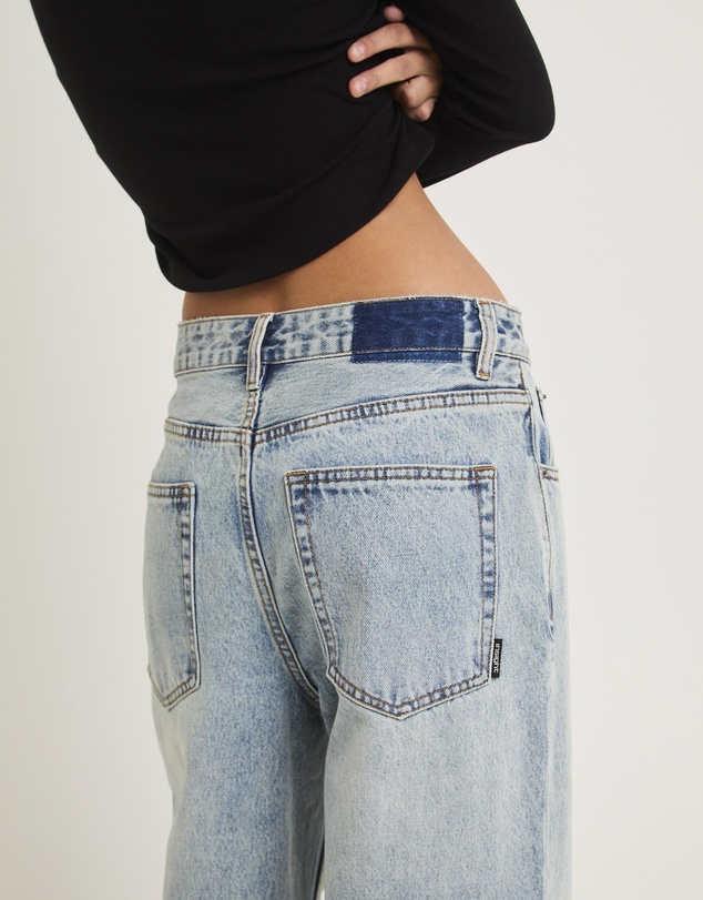 Insight - Bobby Baggy Dad Denim Jeans
