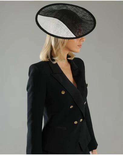 Morgan & Taylor - Niah Plate Fascinator in Black