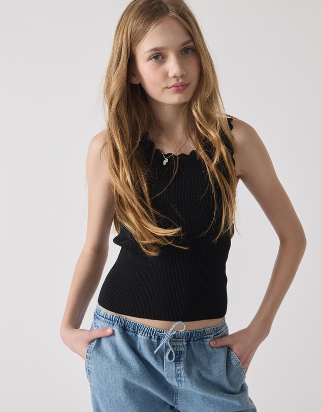 Decjuba Kids - Ruby Scallop Edge Tank - Teens