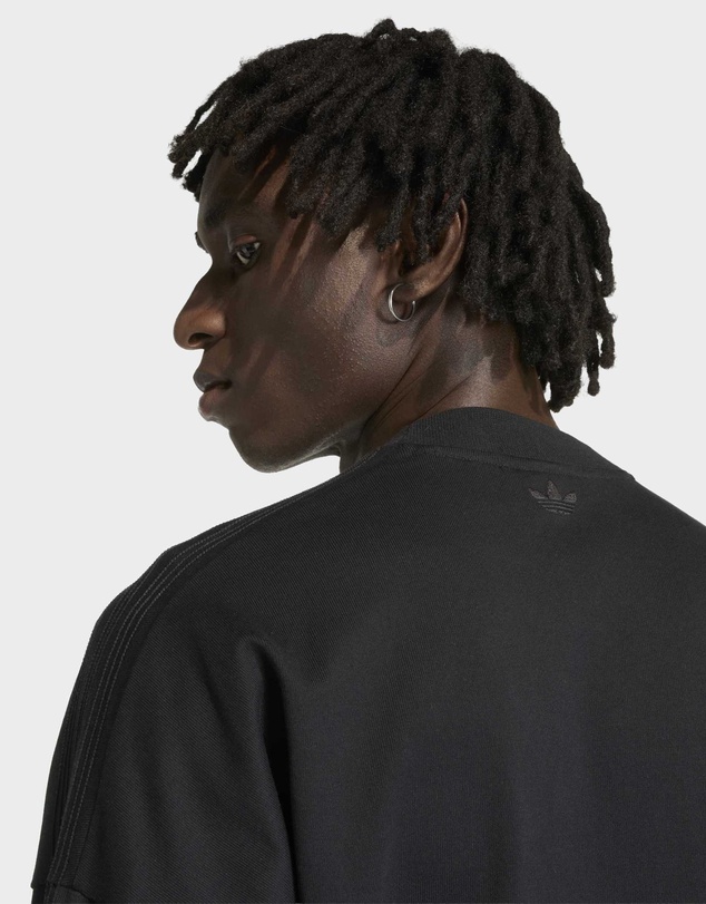 adidas Originals - PREMIUM ESSENTIALS UTILITY LONG SLEEVE T-Shirt Mens