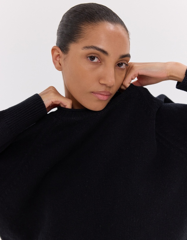 Cloth & Co. - The Raglan Sweater
