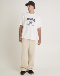 Arvust - College T-Shirt