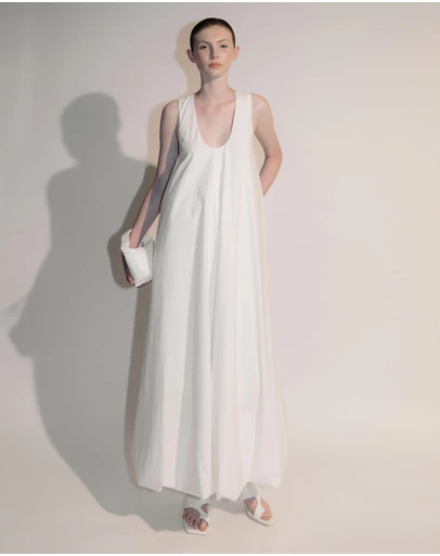 Minima Esenciales - Luna Cotton Bubble Hem Maxi Dress