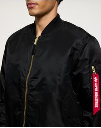 Alpha Industries - MA-1 Fighter Pilot Bomber Jacket