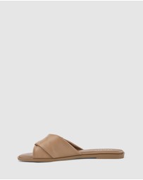 Verali - Sage Casual Slides