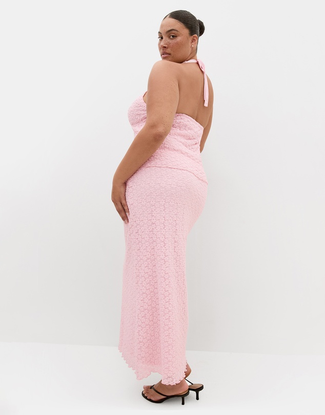 City Chic - Plus size Shiloh Lace Halter Top - heavenly pink