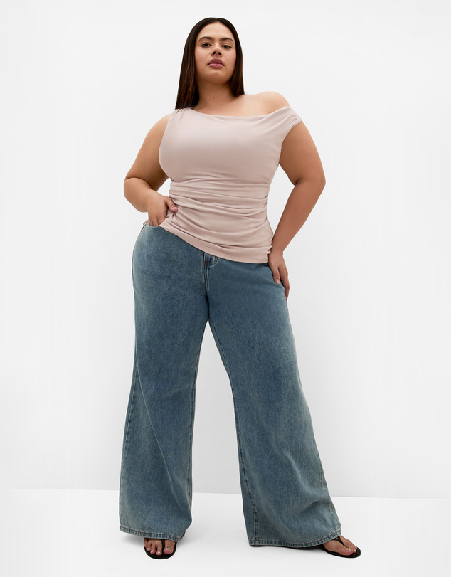 City Chic - Plus size Ella Off Shoulder Top - taupe