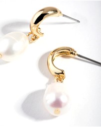 Lovisa - Gold Freshwater Pearl Drop Huggie Earrings