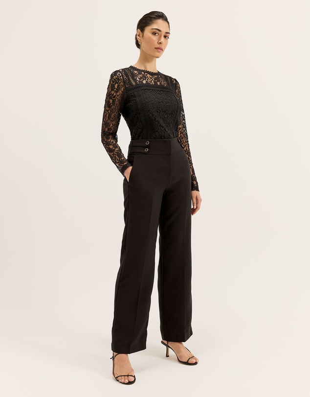 Review - Lacie Long Sleeve Top