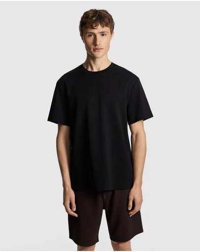 yd. - Lion Relaxed Tee