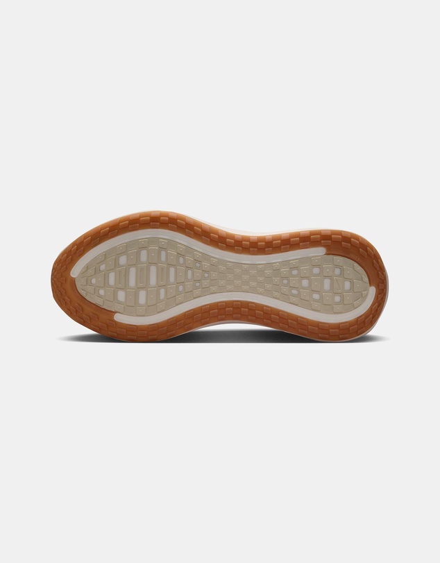 Nike - Nike Vomero Plus - Men's