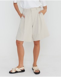 ALEXANDRA - Berny Shorts Beige