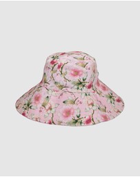 Olga Valentine - Bucket Hat