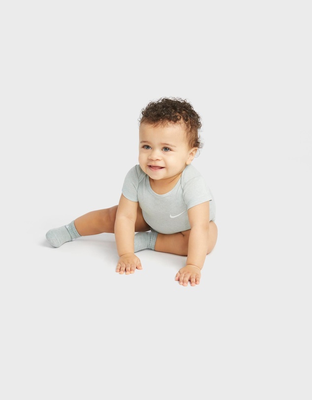 Nike - 3-Pack Core Swoosh No Slip Infant Ankle Socks - Babies
