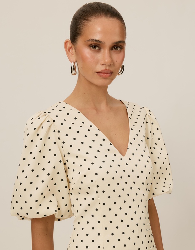 Tussah - Thea V-Neck Polka Dot Puff Sleeve Midi Dress