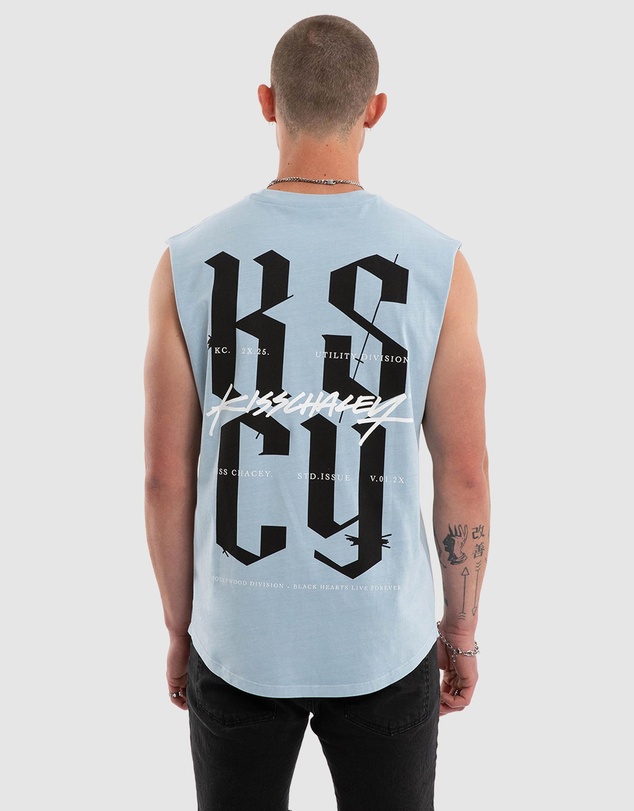 Kiss Chacey - Traditional Dual Curved Muscle Tee