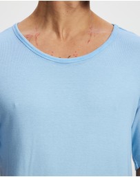 Surrounded By Ghosts - The Onyx Slim Rib Knit T-Shirt