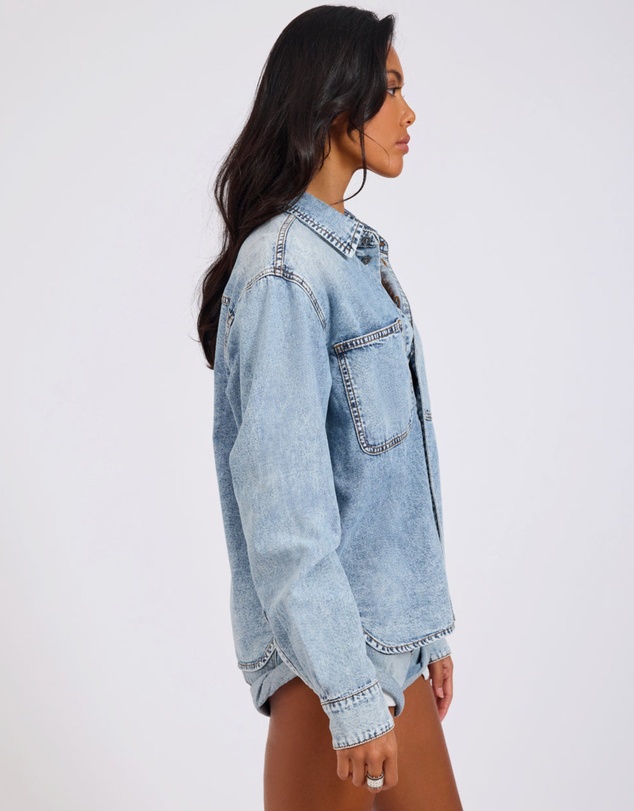 ONE TEASPOON - Nixie Classic Fit Denim Shirt - Acid Blue