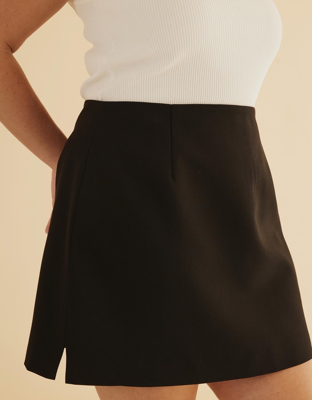 Atmos&Here Curvy - Emmery Mini Skirt