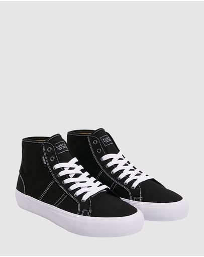 BLACK WHITE