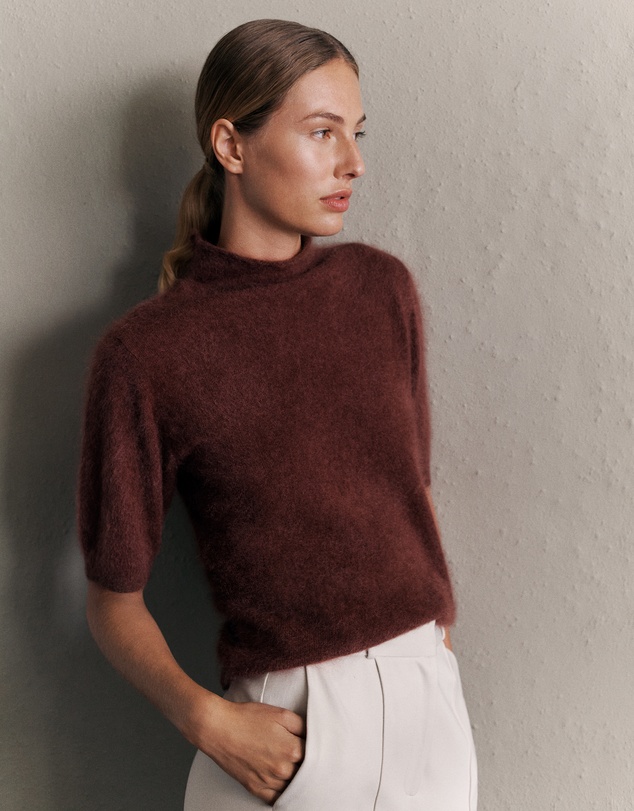 Trenery - Brushed Cashmere Mock Neck T-shirt in Espresso